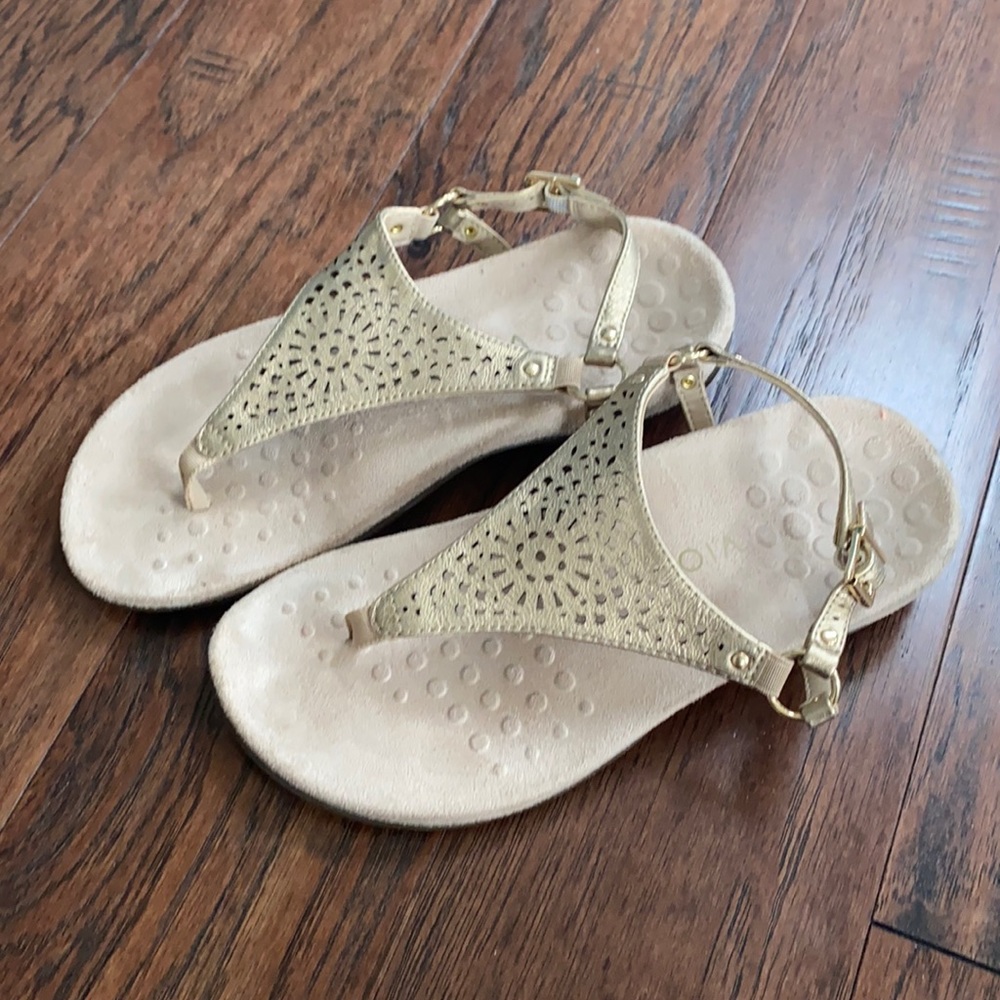 Women’s Vionic sandals